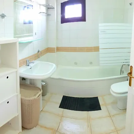 Vista Mar I, Meerblick, 360 Qm, Heated Pool, Hot Tube, Roof Terrace, Gaming Room, Wifi Villa Tias