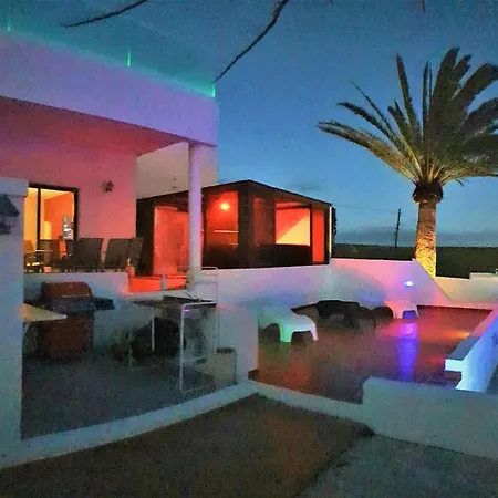 Villa Vista Mar I, Meerblick, 360 Qm, Heated Pool, Hot Tube, Roof Terrace, Gaming Room, Wifi *