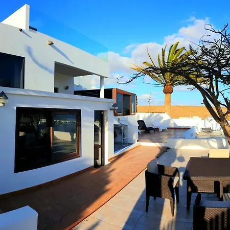 Vista Mar I, Meerblick, 360 Qm, Heated Pool, Hot Tube, Roof Terrace, Gaming Room, Wifi Тиас