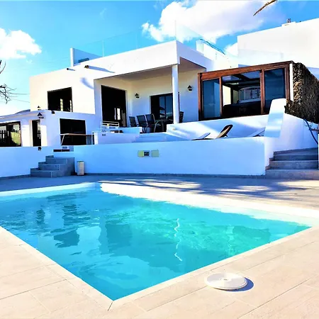 Вилла Vista Mar I, Meerblick, 360 Qm, Heated Pool, Hot Tube, Roof Terrace, Gaming Room, Wifi